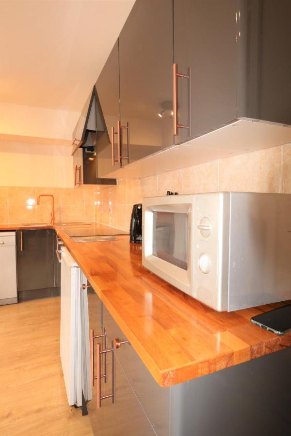 3 Bedroom City Centre Apartment In Lauriston Place Apartment Edinburgh